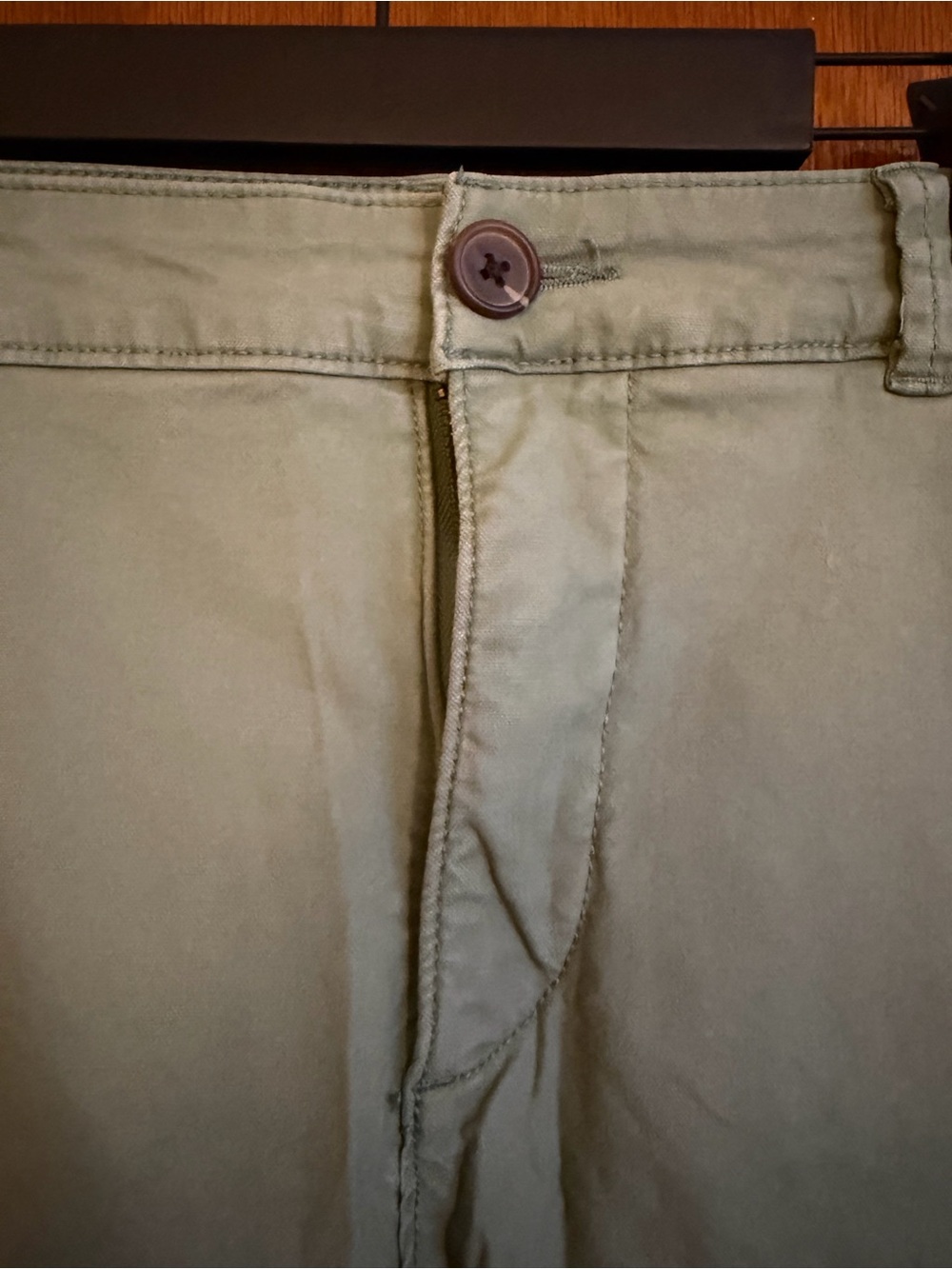 Casual Olive Wide Leg Capri - Picture 3 of 6